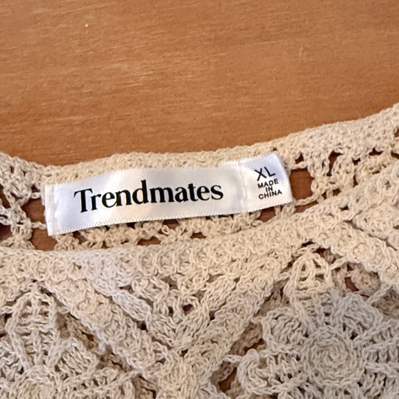 Vintage NWT Cream Crochet Lace Women Top - Picture 2 of 6